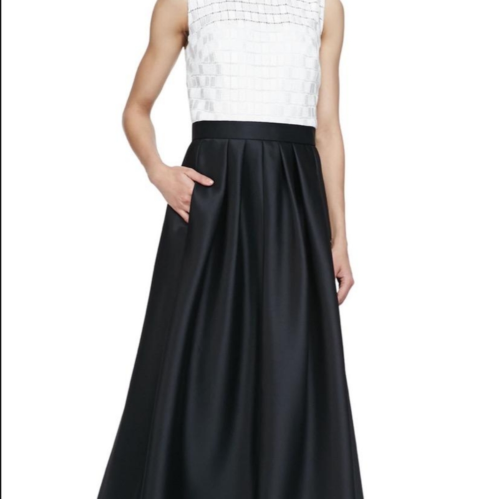 Carmen Marc Valvo Collection Black and White Ball Gown Dress size 8